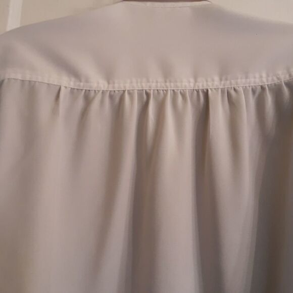Joanna white blouse SizePM - Picture 5 of 8